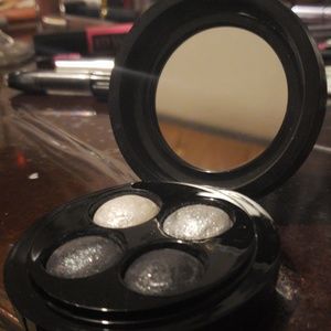 Mac a waft of grey eyeshadow